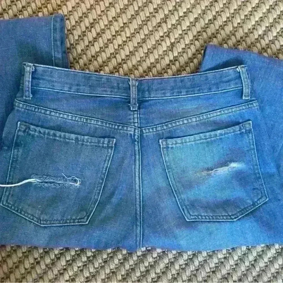 Forever‎ 21  Ripped Blue Straight Jeans - Picture 2 of 8